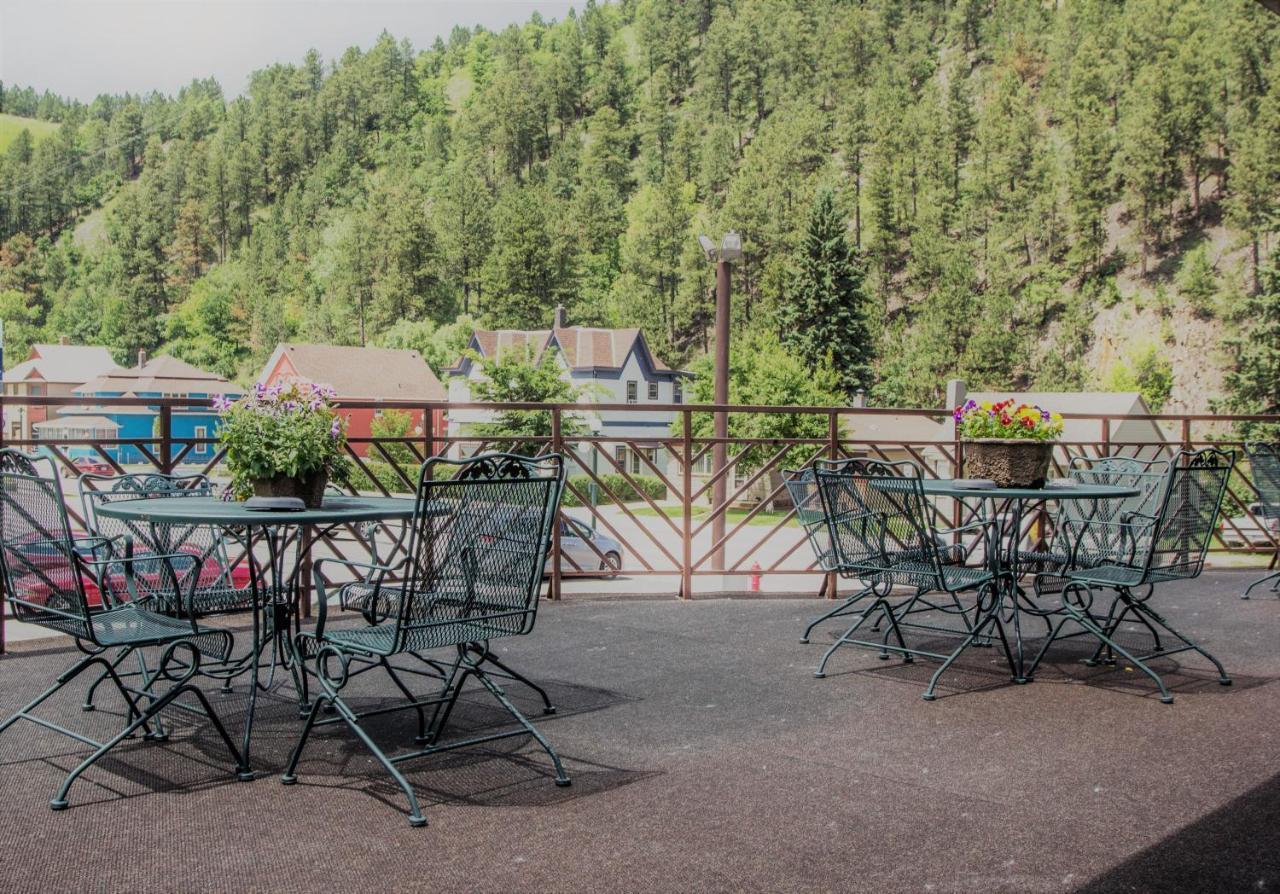 Deadwood Miners Hotel&Restaurant Buitenkant foto